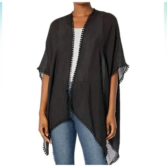 Steve Madden crochet Lace Boho Cover Up Kimono Inset Ruana Black One size - Picture 1 of 8